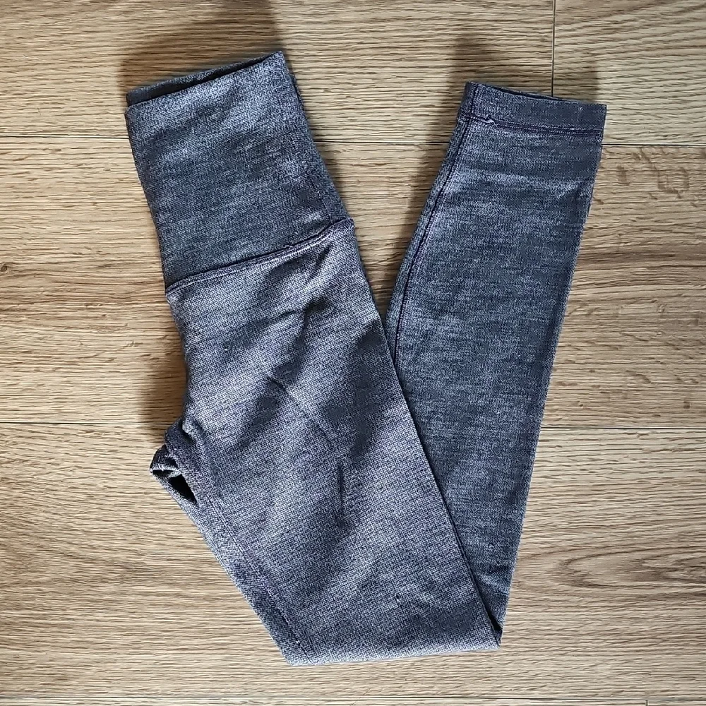 Lululemon Athletica Charcoal Leggings, Size Extra Small/Small